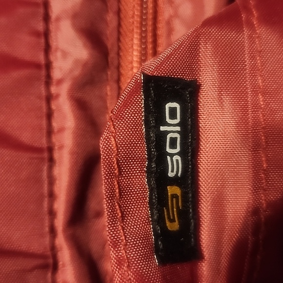 Women's Laptop purse Designed by Solo New York - Picture 5 of 16